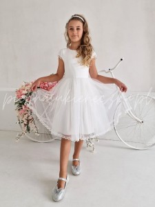 Fides- biała sukienka z delikatnymi rękawkami 