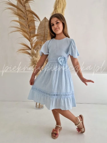 blekitna sukienka bawelniana z krotkim rekawkiem