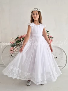 Ismeria- biała sukienka z koronkowymi rękawkami