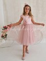 sukienka-tiulowa-z-rekawkiem-przyozdobiona-kwiatami-3d-rozowa
