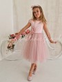 sukienka-tiulowa-z-rekawkiem-przyozdobiona-kwiatami-3d-rozowa